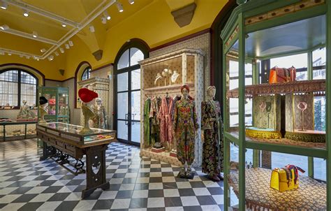 gucci store florence italy|gucci garden boutique.